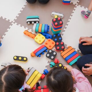 Żłobek czy dzienny opiekun?